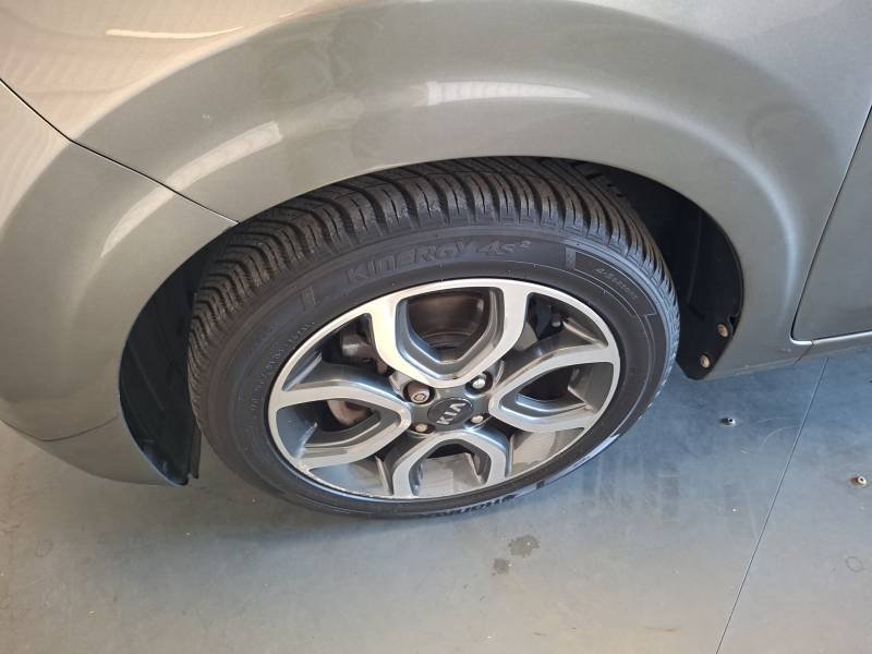 Kia Picanto - Photo 15