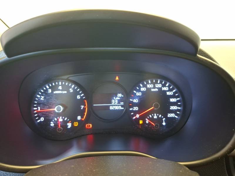 Kia Picanto - Photo 25