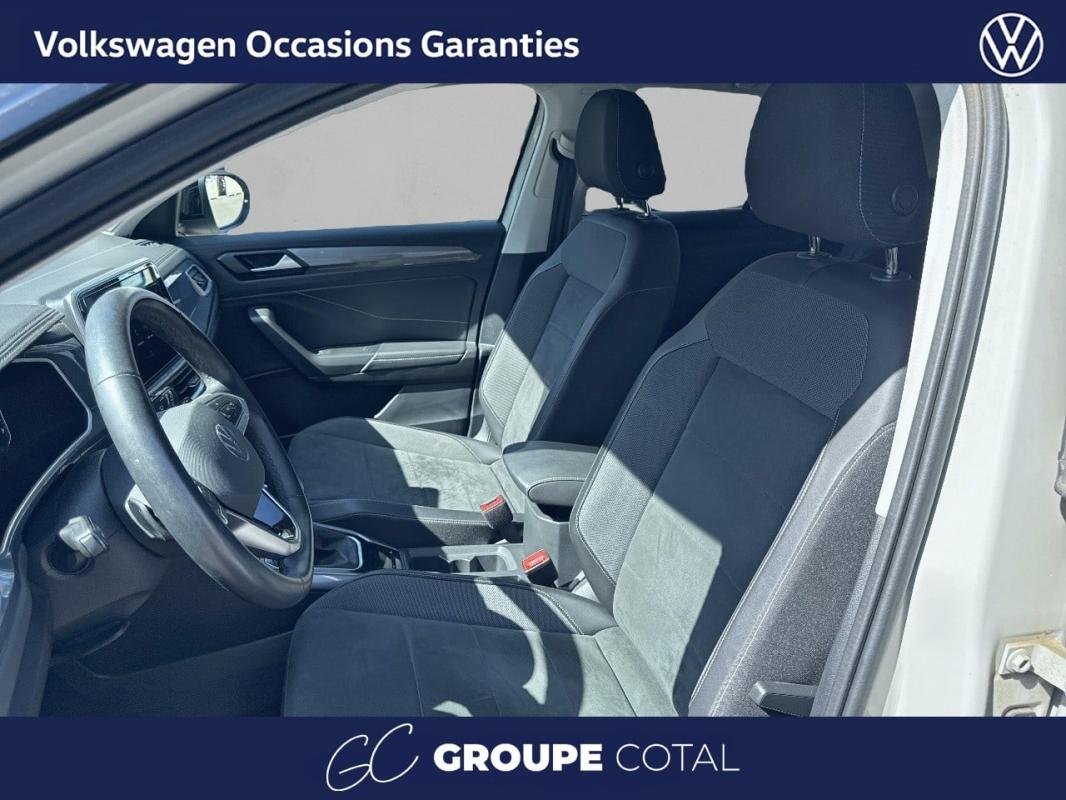 Volkswagen T-Roc - Photo 11