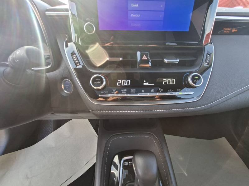 Toyota Corolla - Photo 16