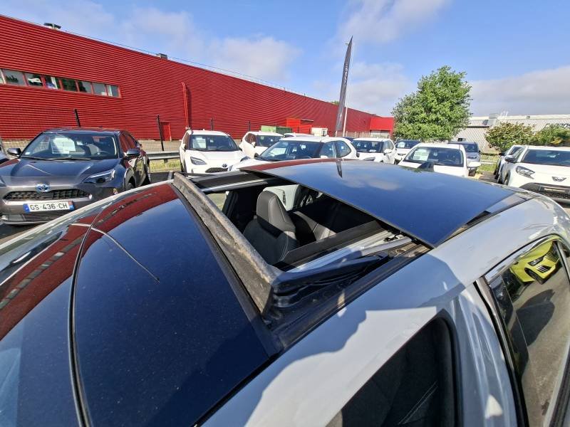 Toyota Corolla - Photo 18