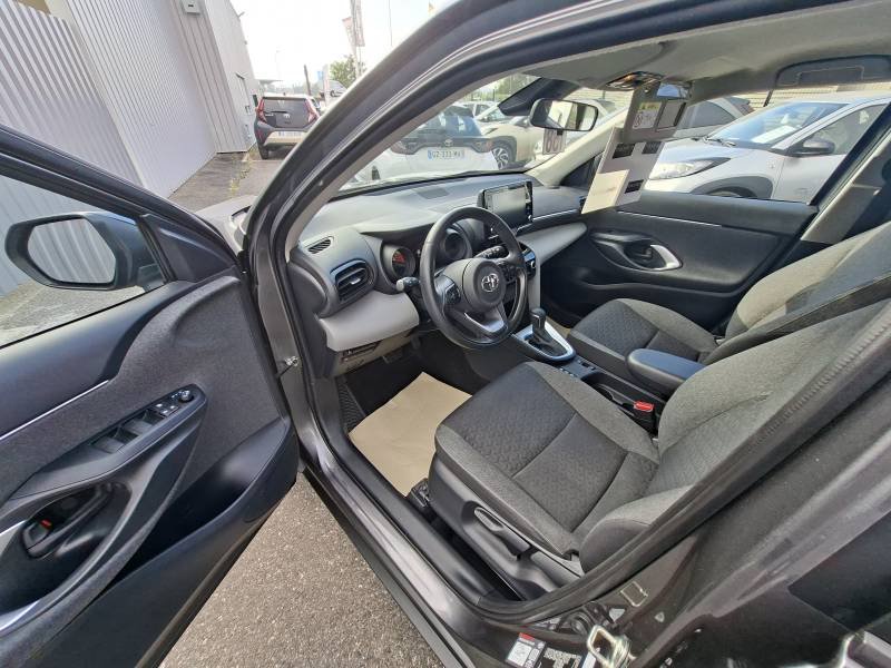 Toyota Yaris - Photo 15