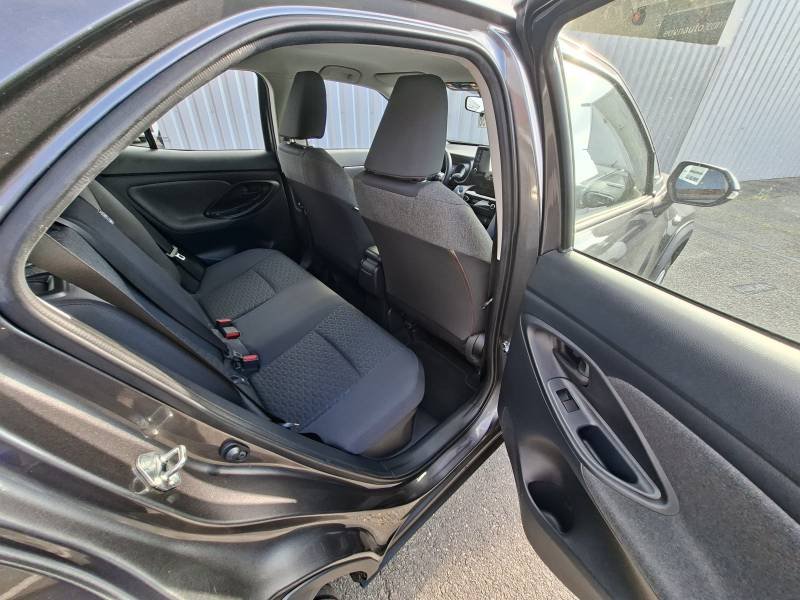 Toyota Yaris - Photo 17
