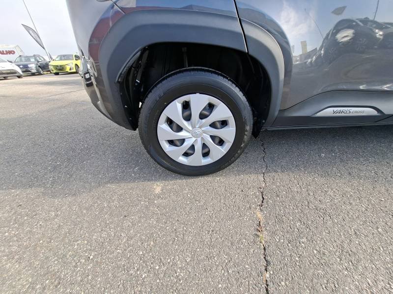 Toyota Yaris - Photo 9