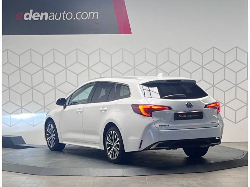 Toyota Corolla - Photo 6