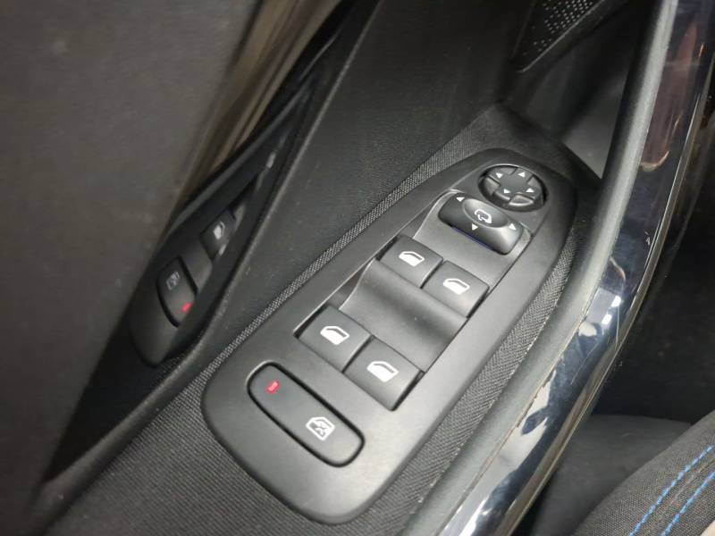 Peugeot 2008 - Photo 23