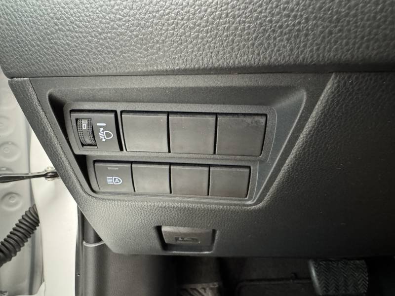 Toyota Yaris - Photo 24