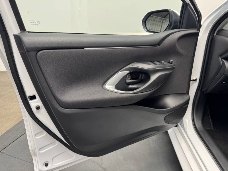 Toyota Yaris - Photo 31
