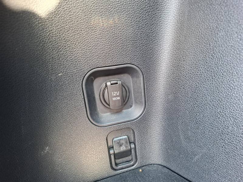 Kia Sportage - Photo 18