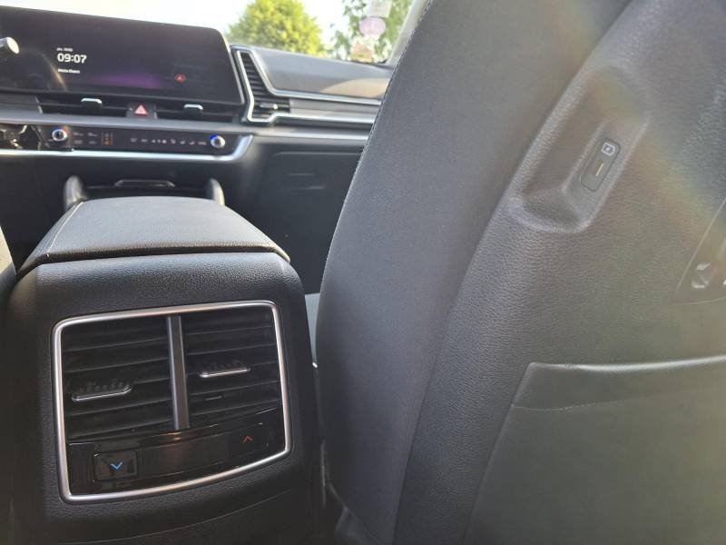 Kia Sportage - Photo 22