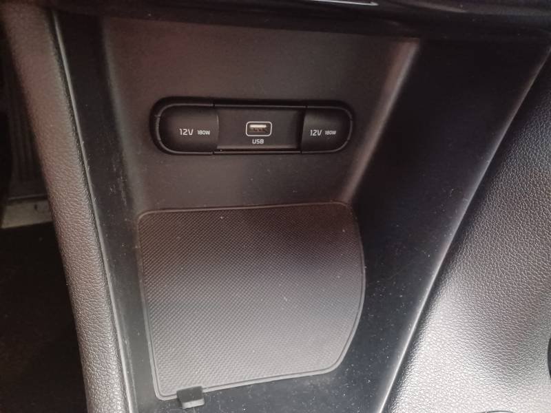 Kia Sportage - Photo 26