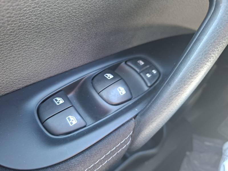 Nissan Qashqai - Photo 21