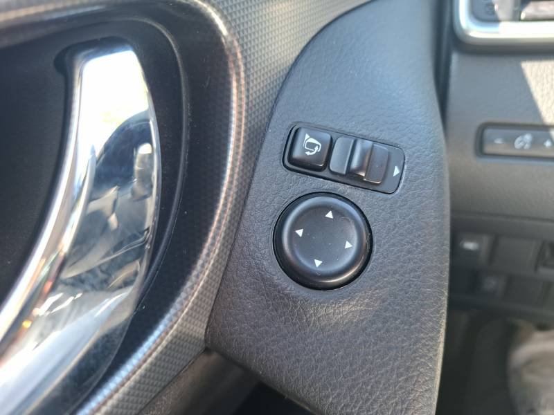 Nissan Qashqai - Photo 22