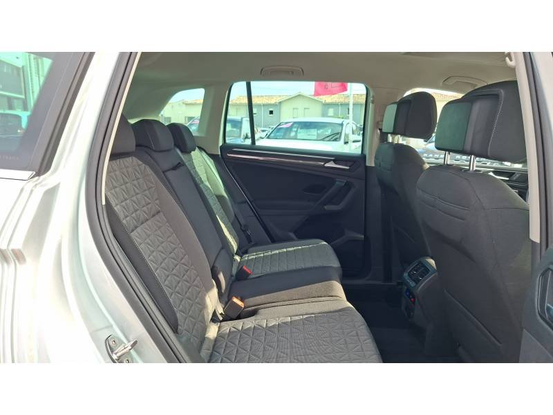 Volkswagen Tiguan - Photo 18