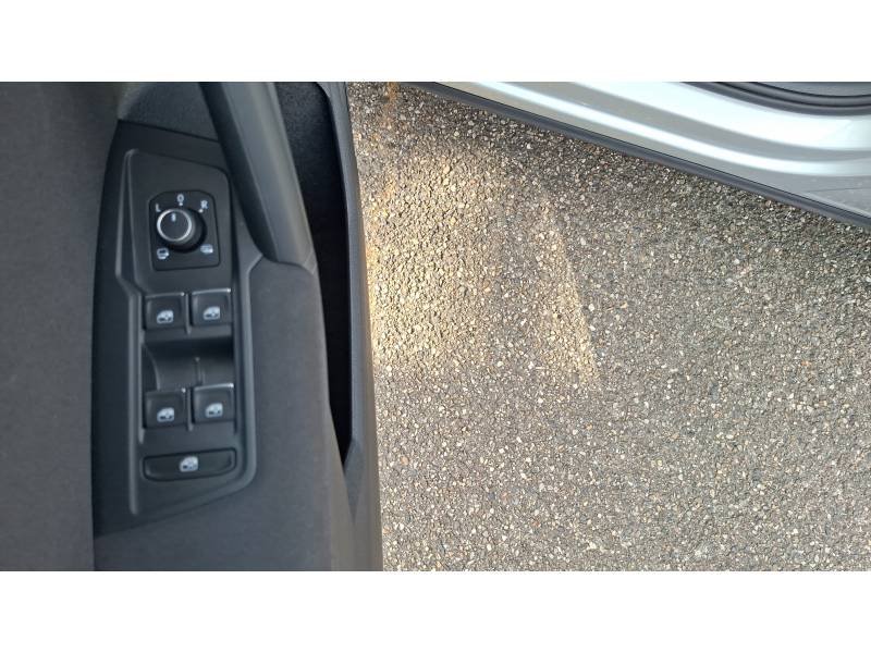 Volkswagen Tiguan - Photo 33