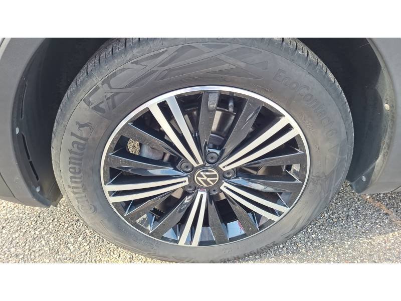 Volkswagen Tiguan - Photo 9