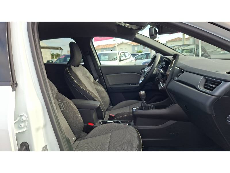 Renault Captur - Photo 17