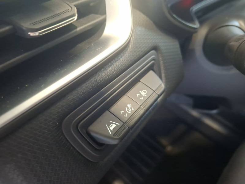 Renault Clio - Photo 23