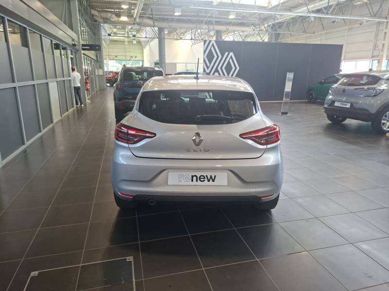 Renault Clio - Photo 4