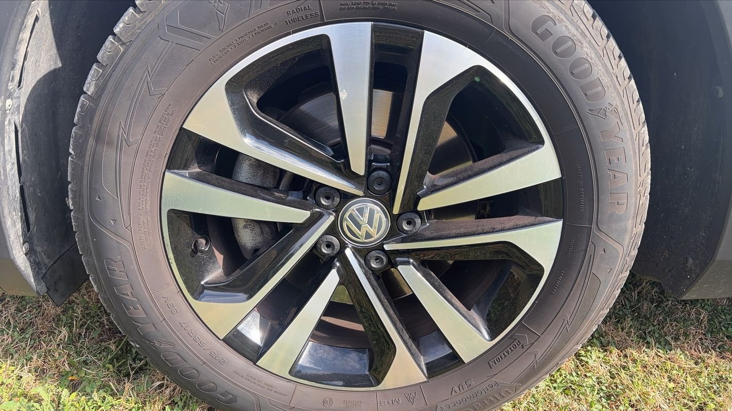 Volkswagen Tiguan - Photo 18