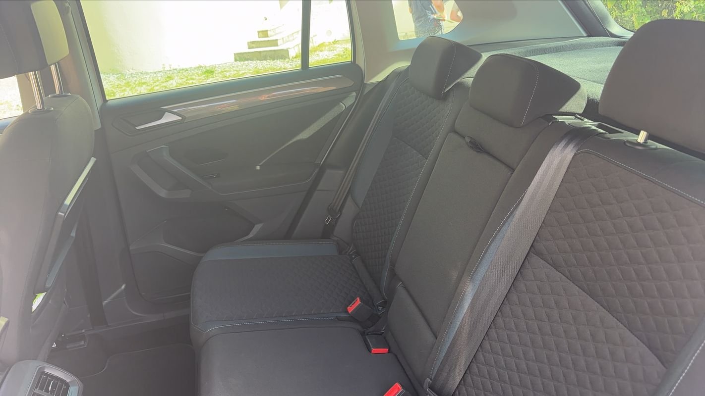 Volkswagen Tiguan - Photo 9