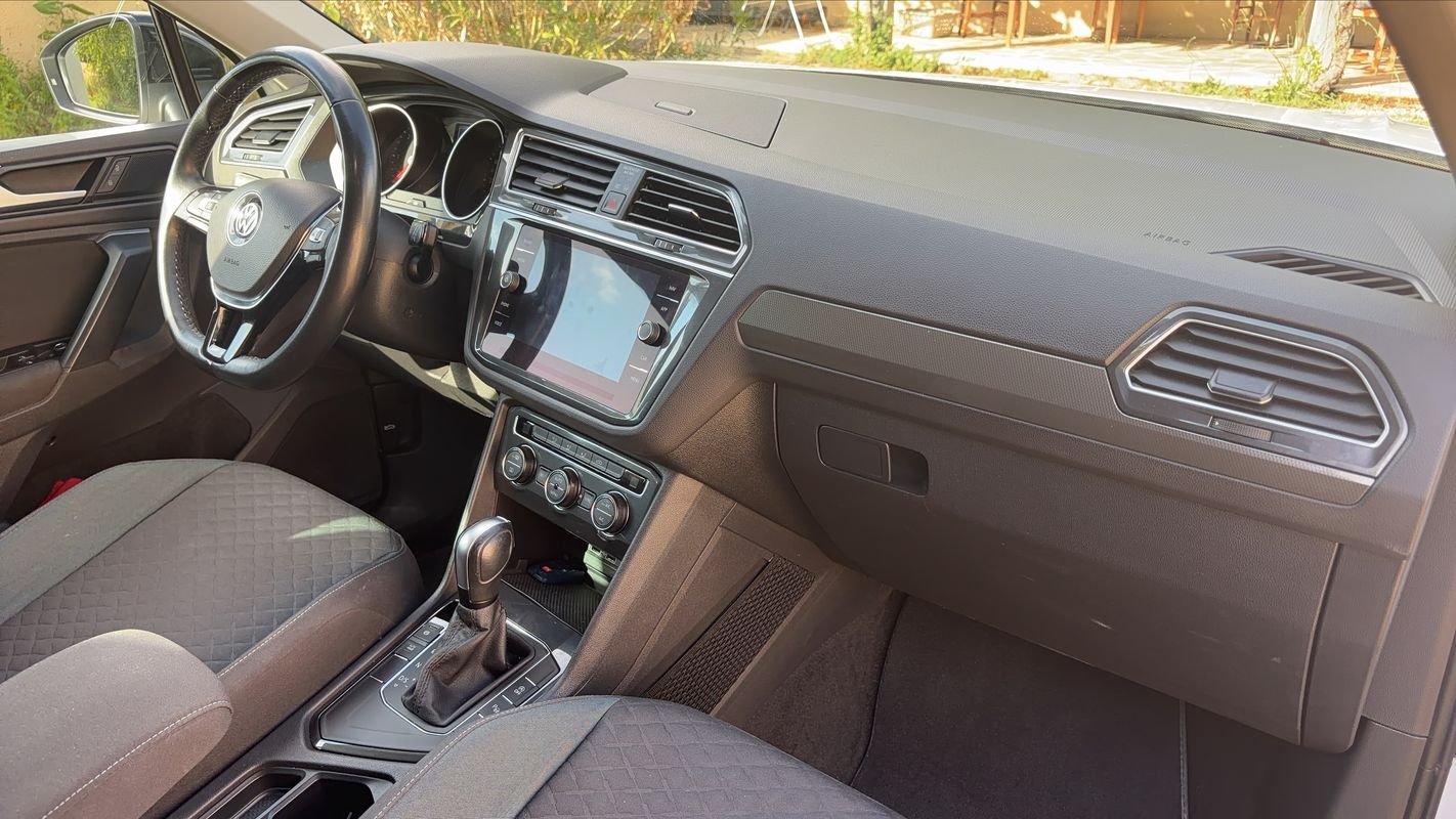 Volkswagen Tiguan - Photo 10