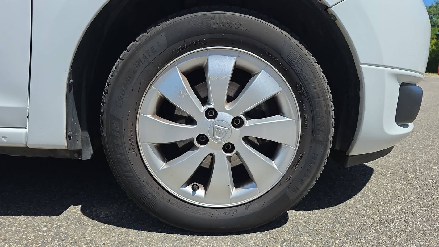 Dacia Sandero - Photo 17