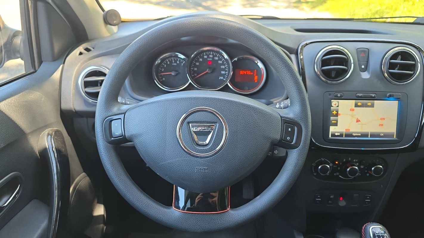 Dacia Sandero - Photo 24