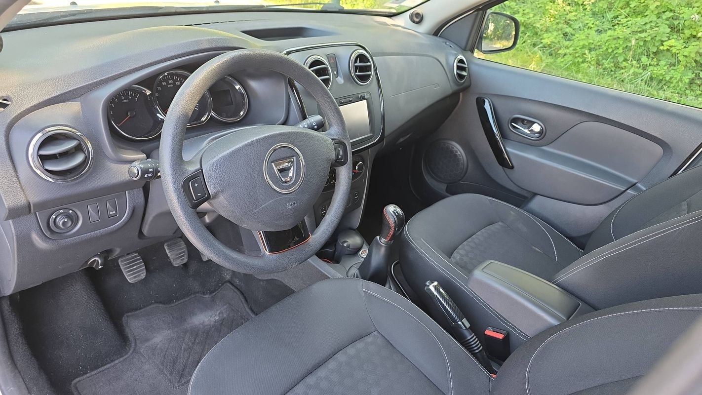 Dacia Sandero - Photo 8