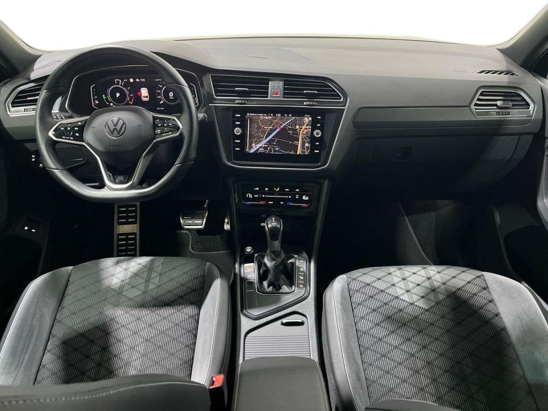 Volkswagen Tiguan - Photo 8