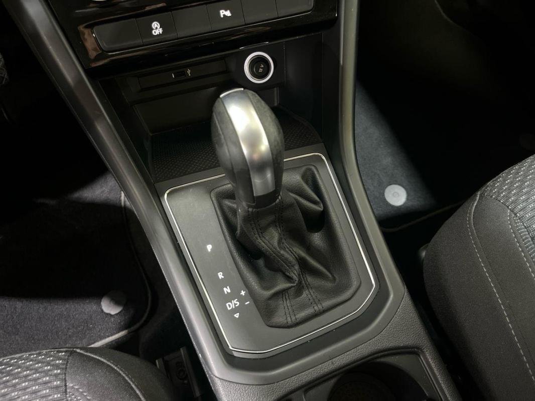 Volkswagen Touran - Photo 11