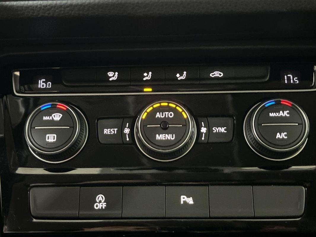 Volkswagen Touran - Photo 19