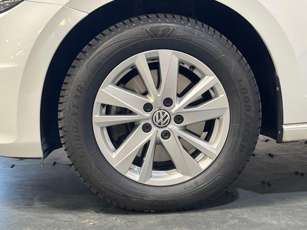 Volkswagen Touran - Photo 28