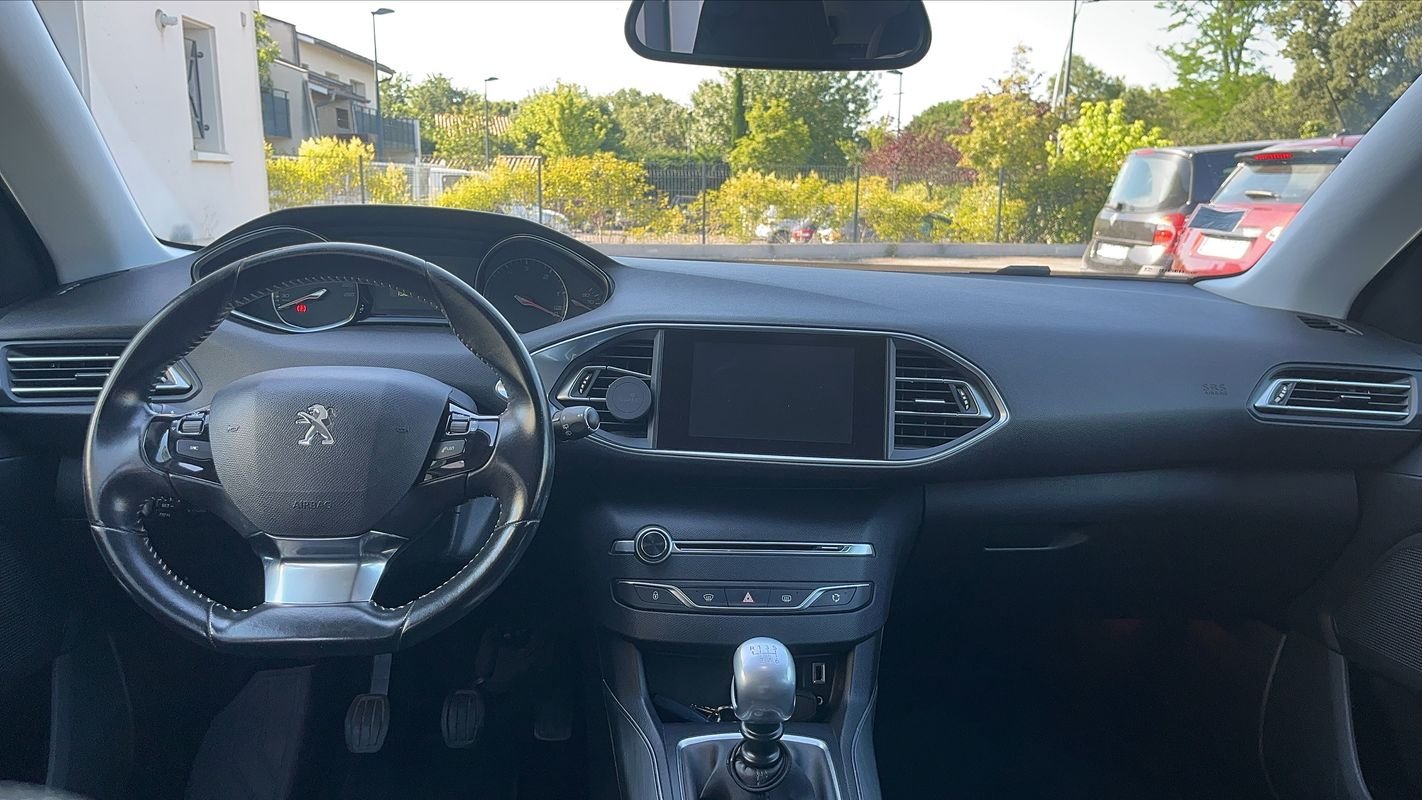 Peugeot 308 - Photo 11