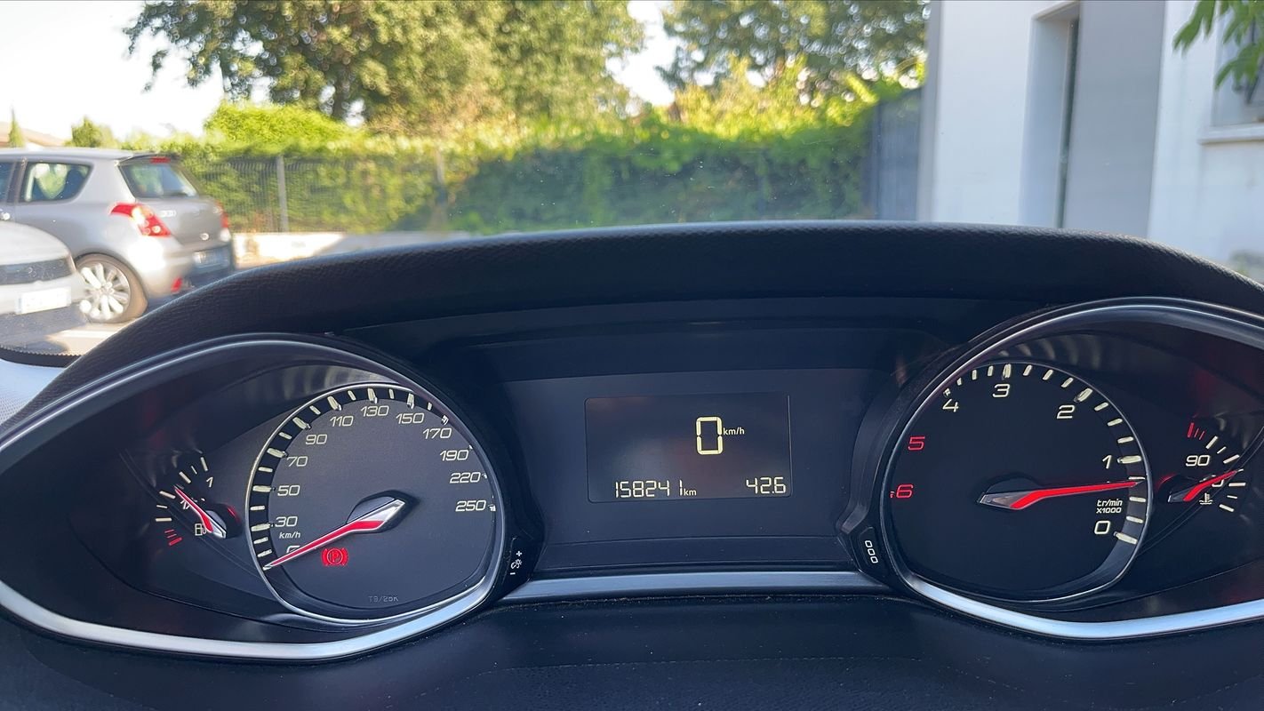 Peugeot 308 - Photo 12