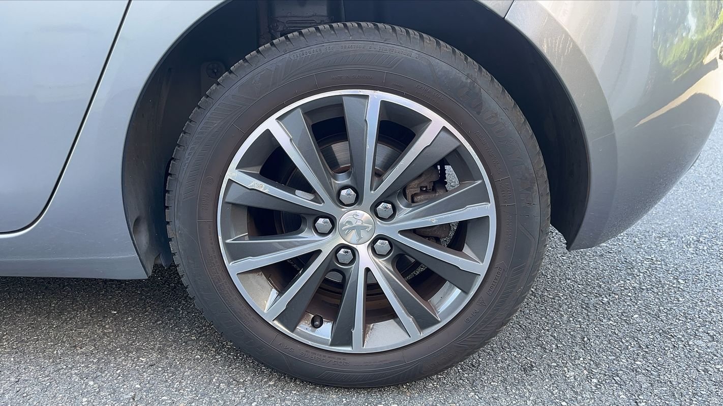 Peugeot 308 - Photo 19