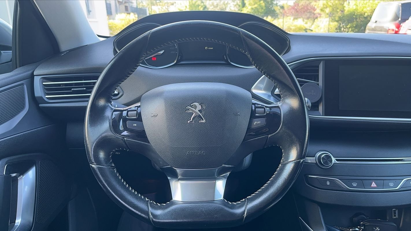 Peugeot 308 - Photo 23