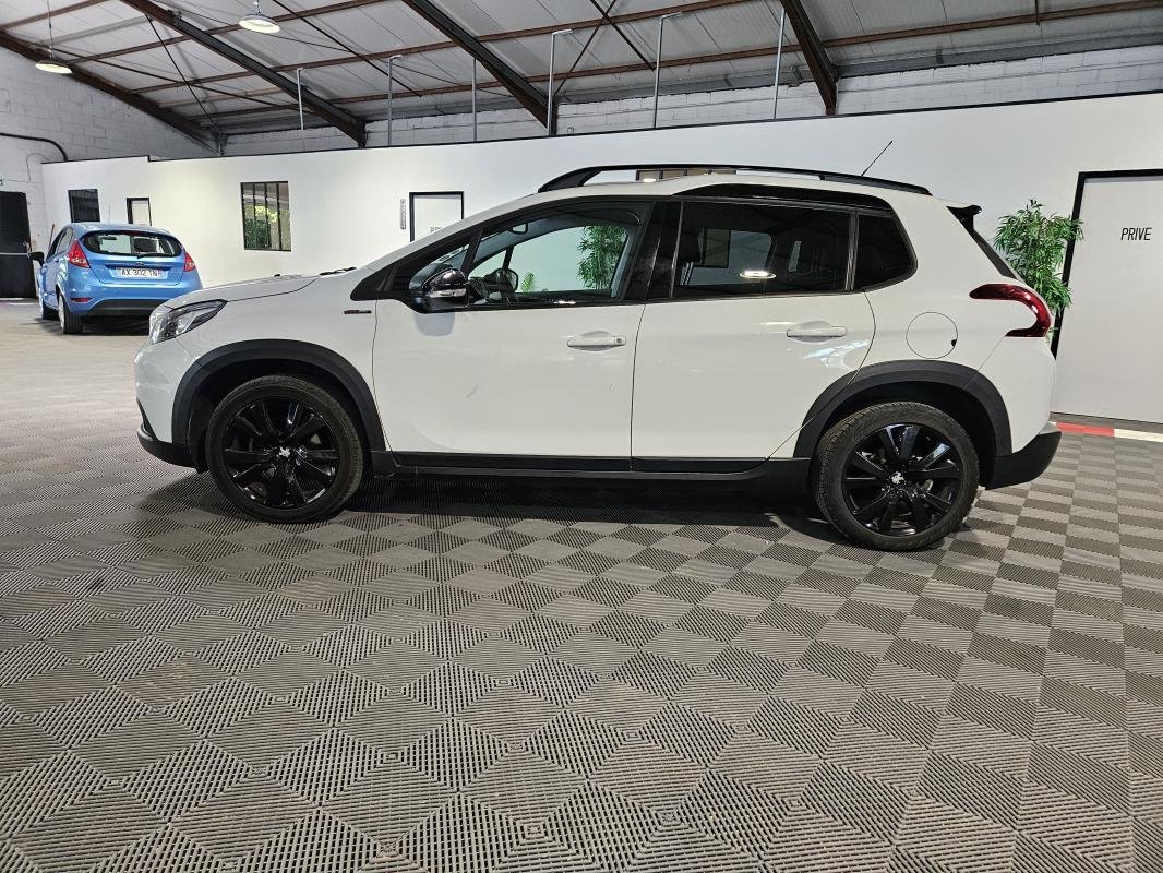 Peugeot 2008 - Photo 8