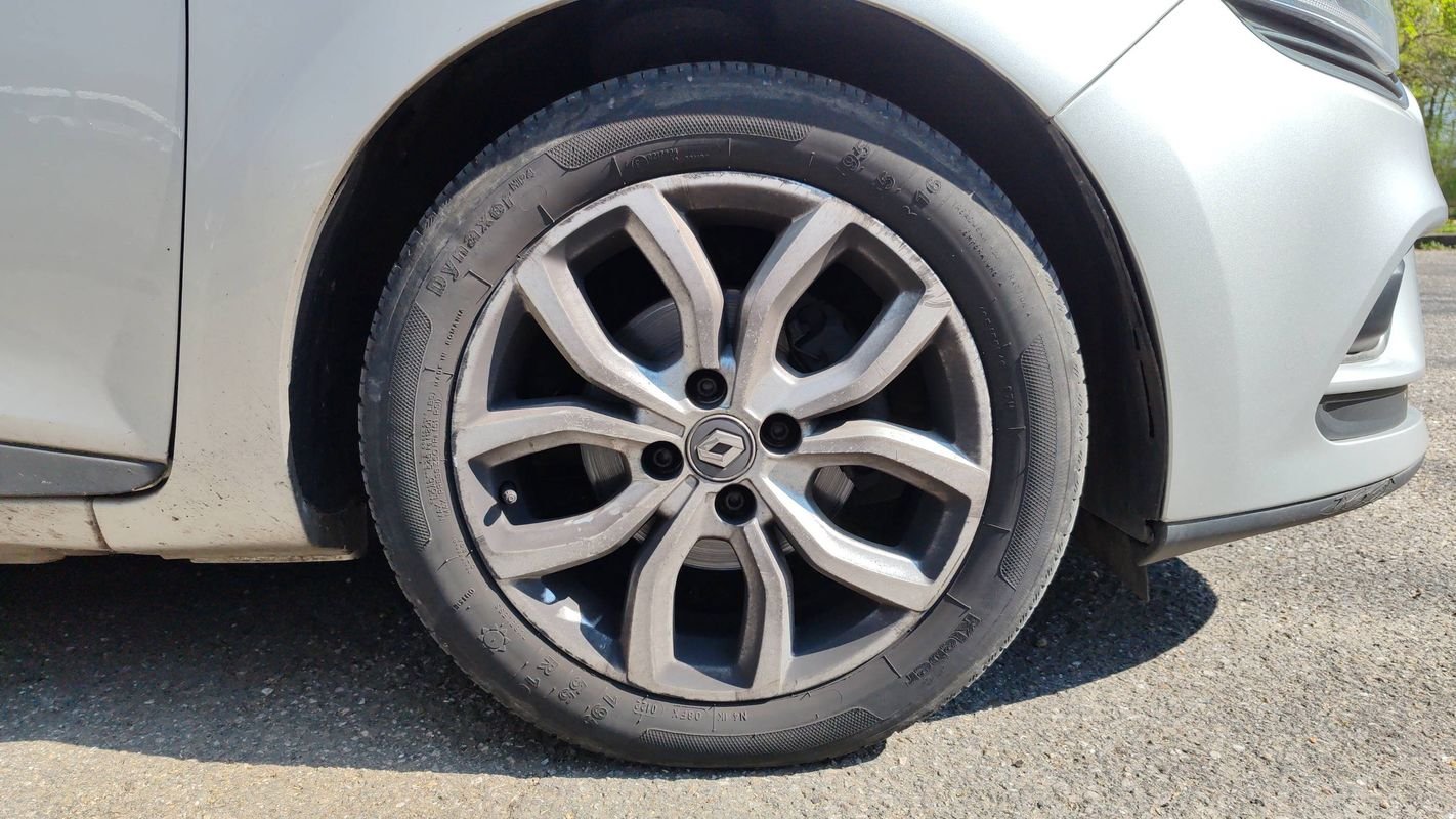 Renault Clio - Photo 17