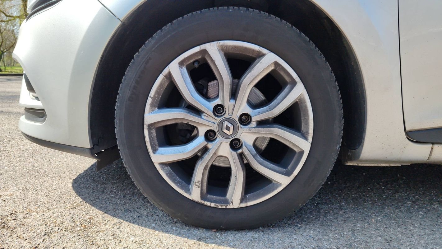 Renault Clio - Photo 18