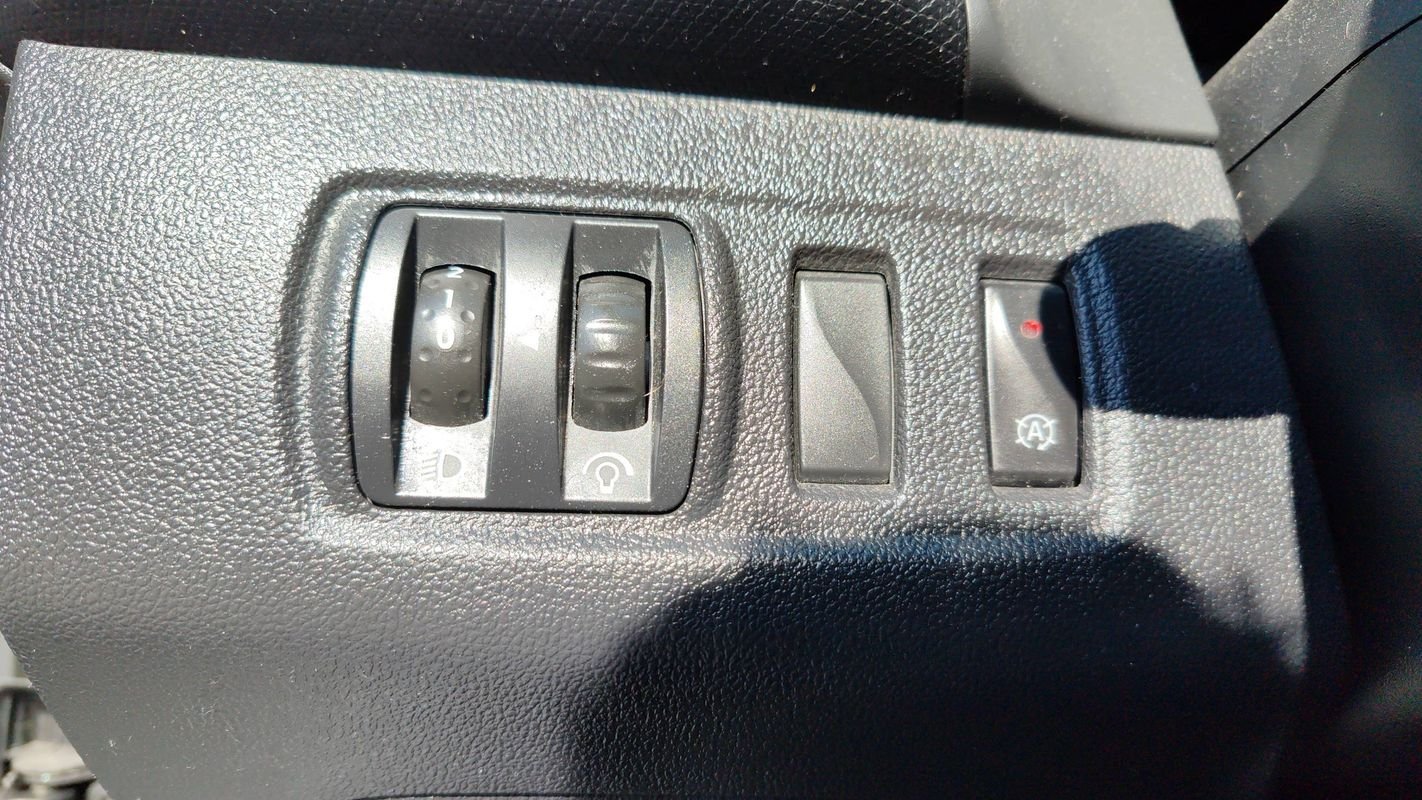 Renault Clio - Photo 28
