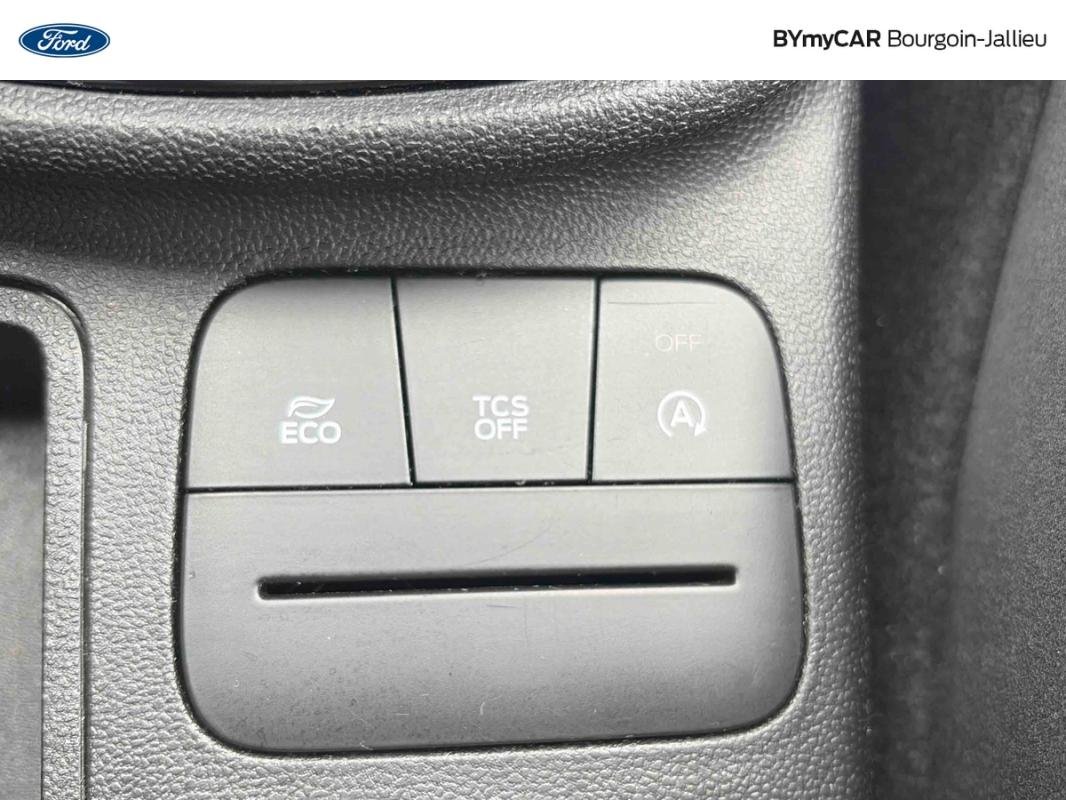 Ford Fiesta - Photo 19