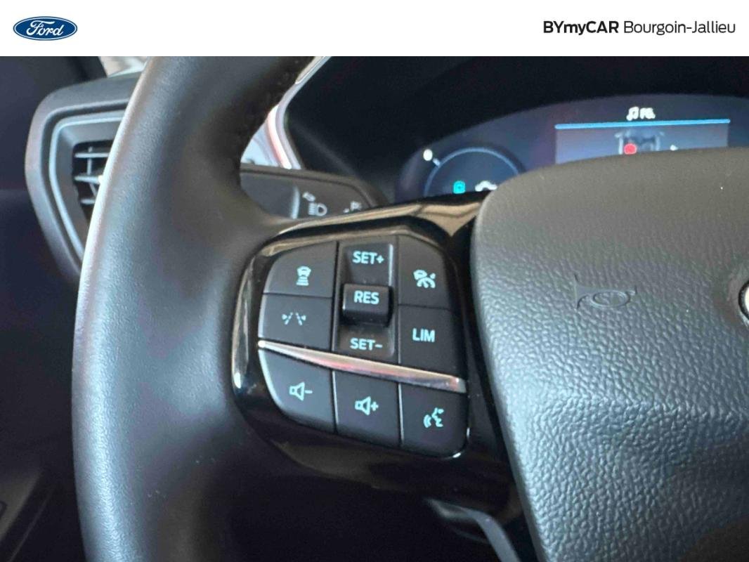 Ford Kuga - Photo 20