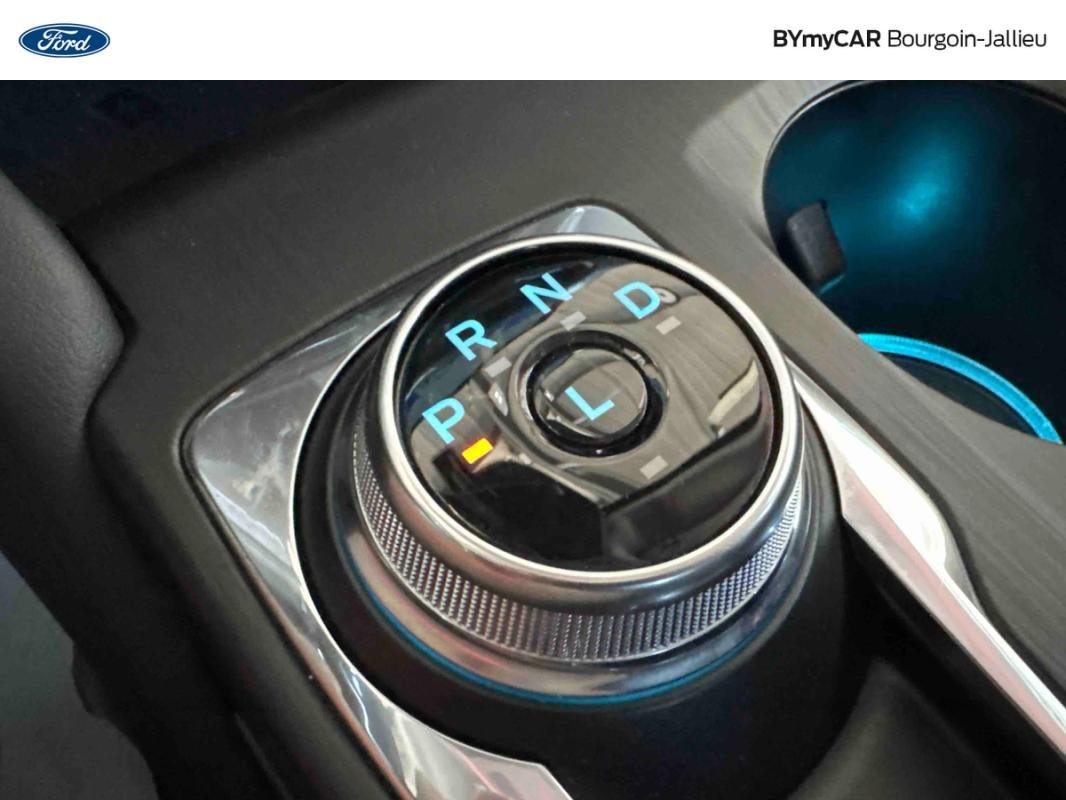 Ford Kuga - Photo 22