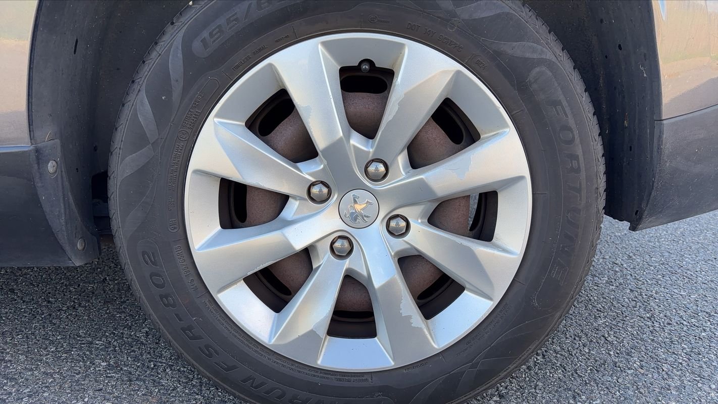 Peugeot 2008 - Photo 19