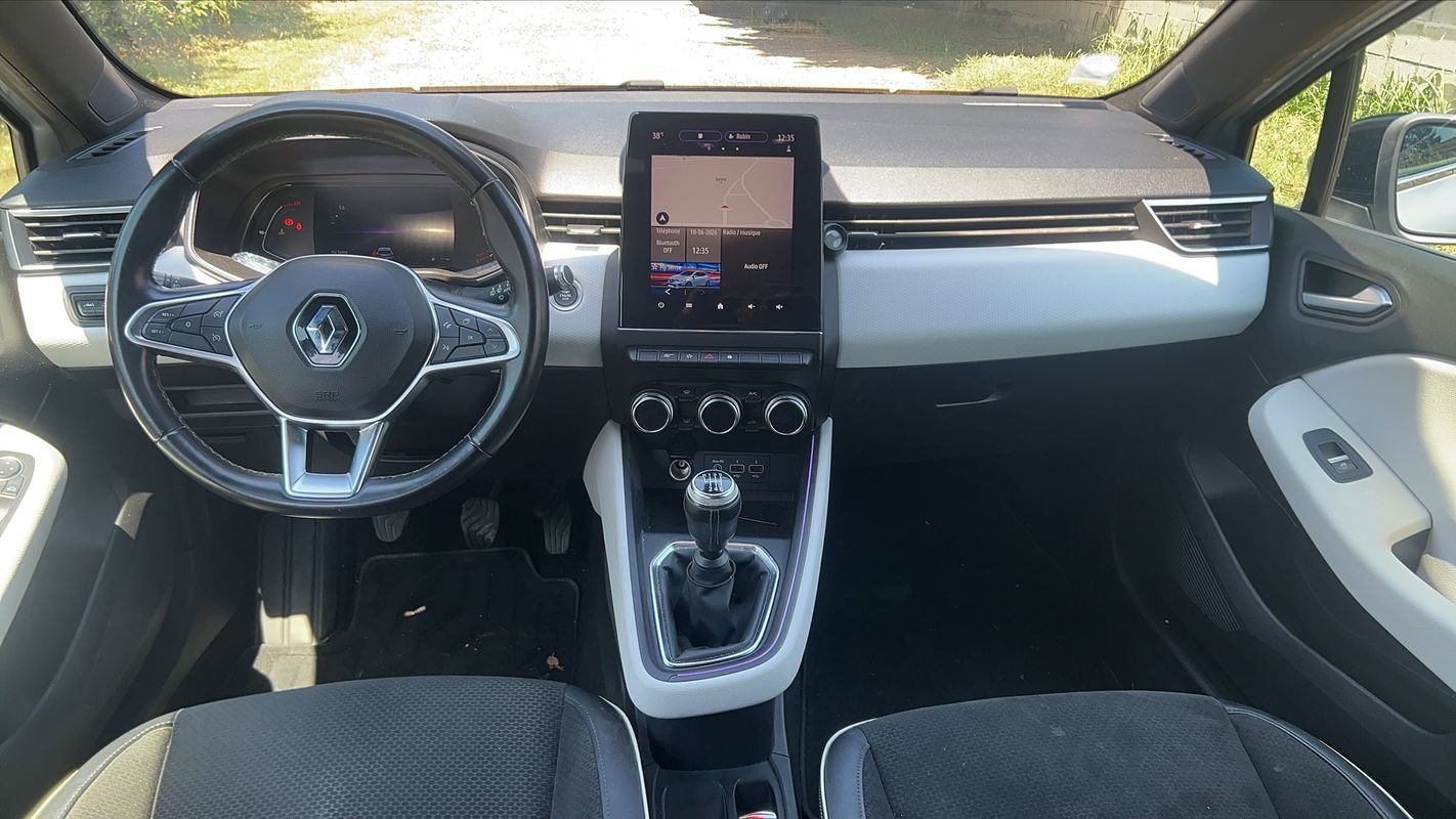 Renault Clio - Photo 11