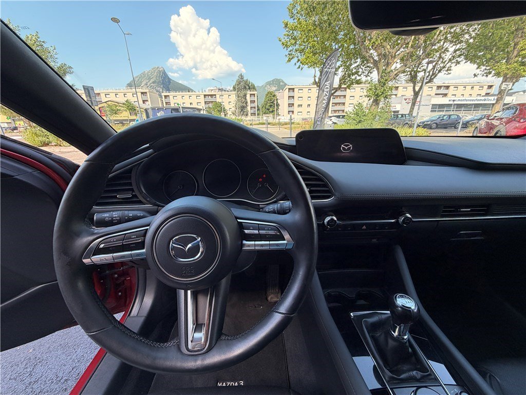 Mazda 3 - Photo 12