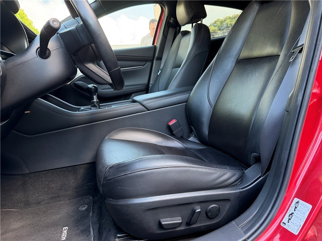 Mazda 3 - Photo 17