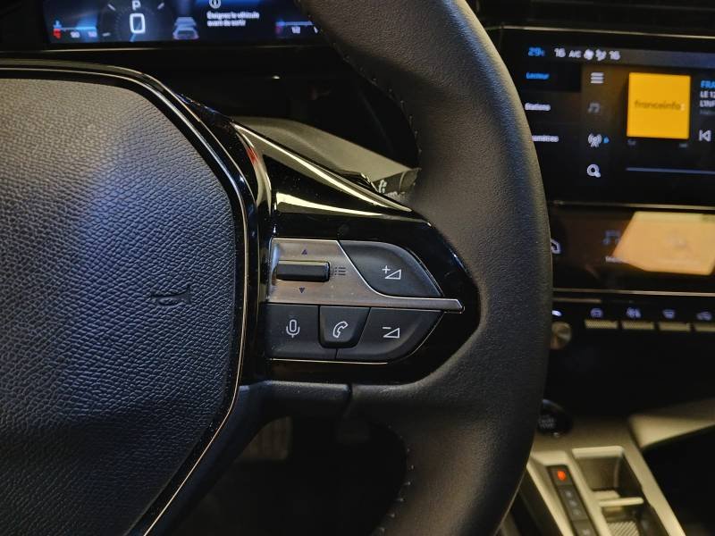 Peugeot 408 - Photo 18