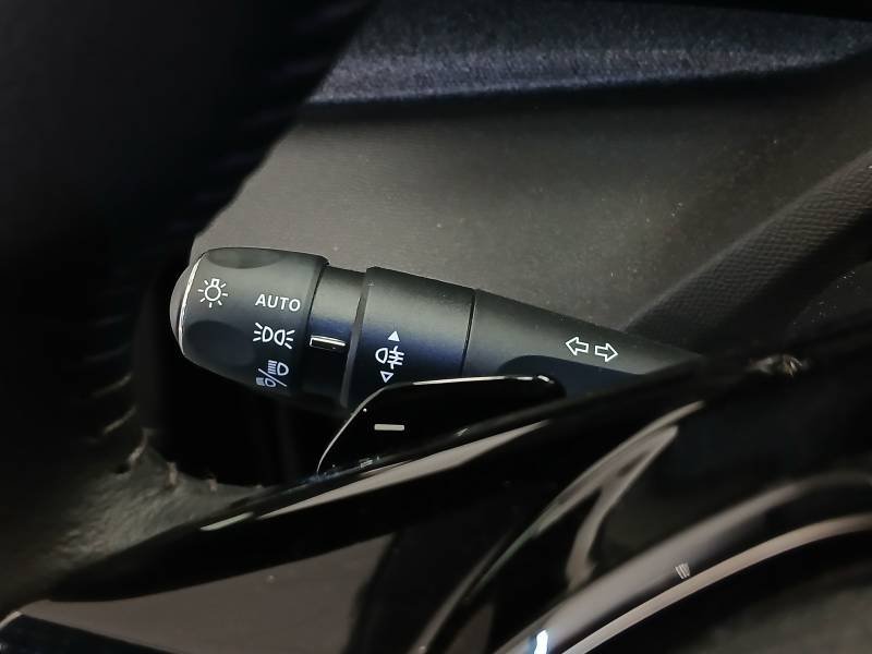Peugeot 408 - Photo 21